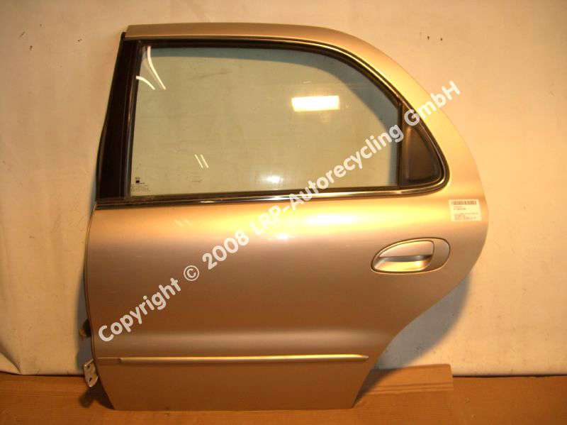 Kia Clarus GC original Tür hinten links Kombi BJ2000
